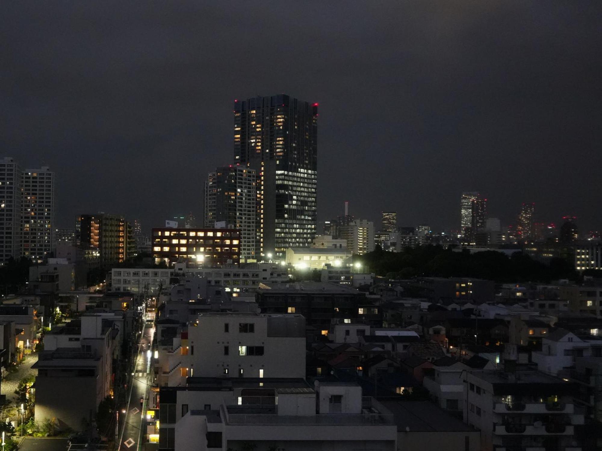 Rembrandt Cabin Shinjuku Shin-Okubo Tokyo Exterior photo